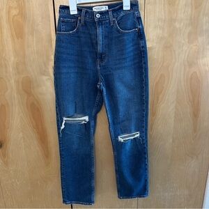 NWT Abercrombie & Fitch Curve Love Ultra High Rise Ankle Straight Jeans - Blue